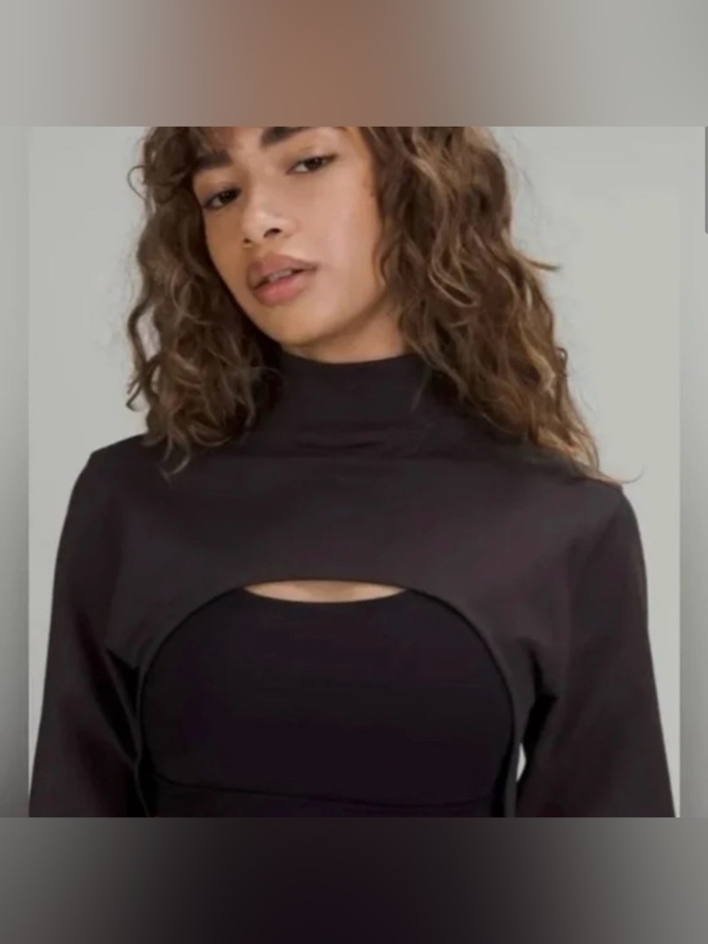 Lululemon la reversible mock neck long sleeve shrug